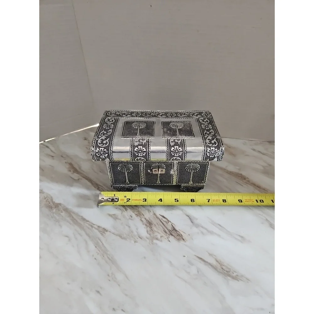 Handmade Silver Tone Metal Trinket Jewelry Box Palm Trees Blue Lining Nautical